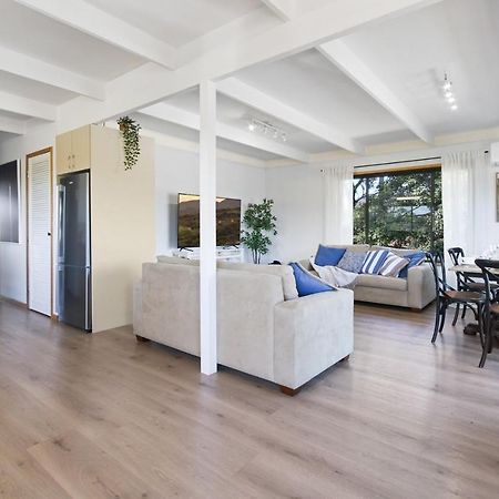 Fairview Lakeside Cottage Metung Bagian luar foto