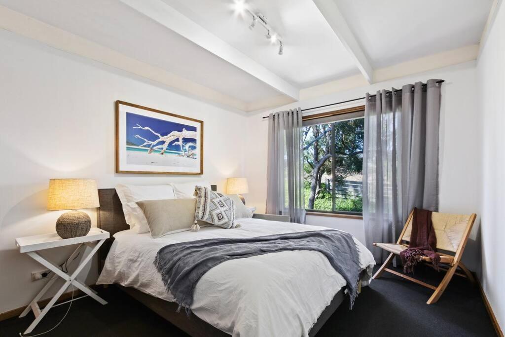 Fairview Lakeside Cottage Metung Bagian luar foto